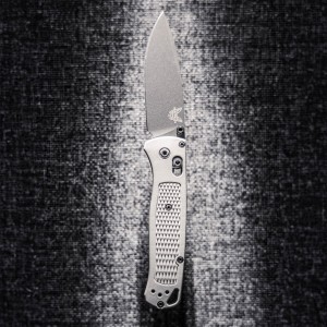 Nóż składany Benchmade 535BK-08 Bugout