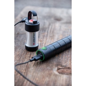 Latarka Ledlenser ML4 camping