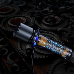 Latarka LED Fenix C7
