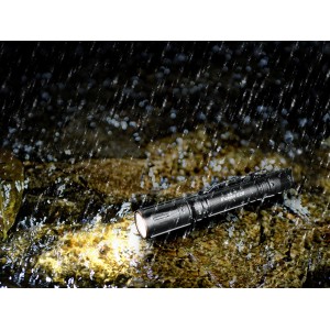 Latarka LED Fenix E20 V2.0