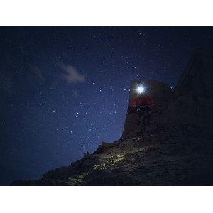 Lampa rowerowa przednia Fenix BC30 V2.0
