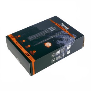 Latarka taktyczna LED Fenix TK20R V2.0 czarna plus długopis T5 gratis