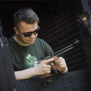 Pistolet wiatrówka RGun Bolt 4,5 mm CO2