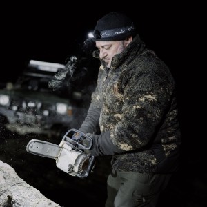 Latarka czołowa Fenix HM55R czarna