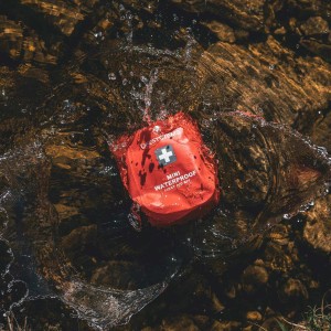 Apteczka wodoszczelna Lifesystems Mini Waterproof First Aid Kit