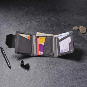 Portfel antykradzieżowy Lifeventure Recycled RFiD Wallet - olive