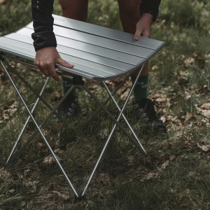 Stolik kempingowy Easy Camp Blackthorn Table - silver
