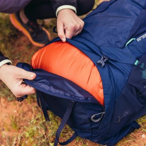 Plecak trekkingowy damski Gregory Amber 68 - arctic navy