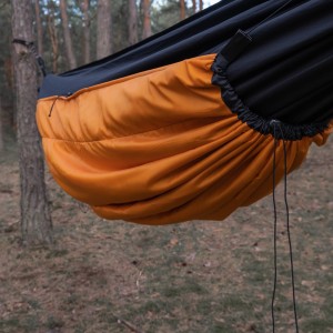 Podpinka TigerWood Underquil Marra Climashield Apex 2.0 200 cm, oliwkowo/pomarańczowa
