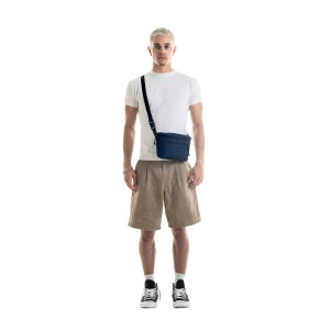 Torebka na ramię CabinZero Stinger 3 l navy