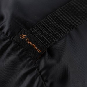 Podpinka Underquilt TigerWood Marra 2.0 Climashield Apex 4.0 200 cm, czarna