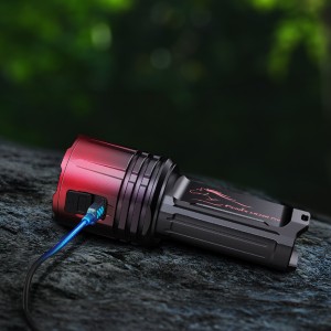 Latarka LED Fenix LR35R PRO (Koń) czarna edycja limitowana