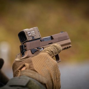 Kolimator Aimpoint ACRO P-2 3,5 MOA FDE, bez montażu