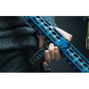 Chwyt przedni Leapers UTG Super Slim M-LOK pionowy, czarny