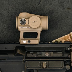 Kolimator Vortex Crossfire II Solar Red Dot Tan