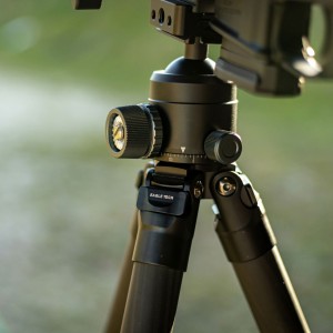 Statyw Eagle Tech Carbon Fiber Tripod WZ-324PA z klamrą U-7