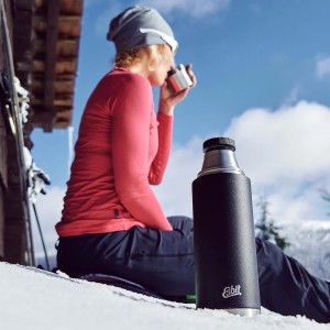 Termos Esbit Sculptor Vacuum Flask 0,75 l czarny