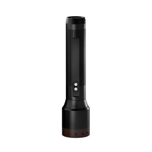 Latarka Ledlenser P6R core 900lm