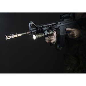 Latarka Armytek Dobermann PRO Olive 1400 lm