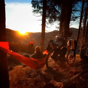 Hamak TTTM Lightest Pro Hammock, granatowy